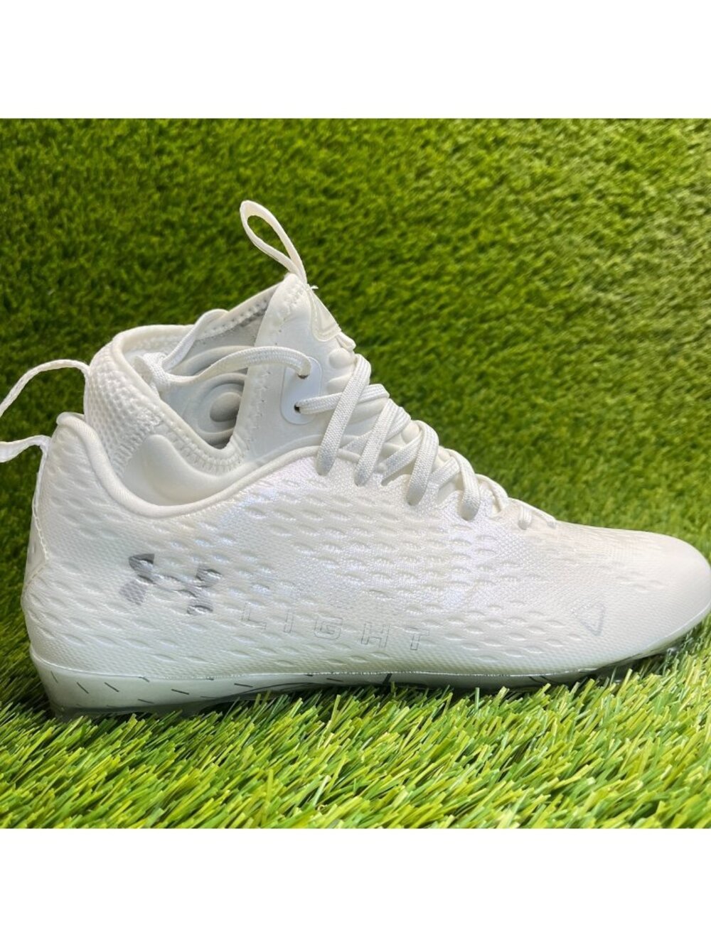 Under Armour Spotlight Lux MC 2.0 Mens Size 8 White Running Football Cleats